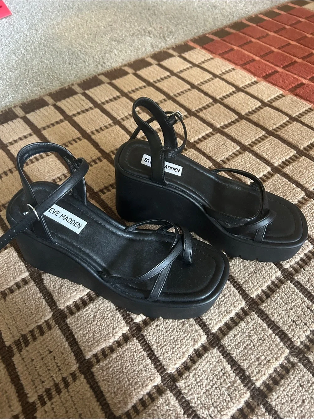 Steve Madden chunky platform